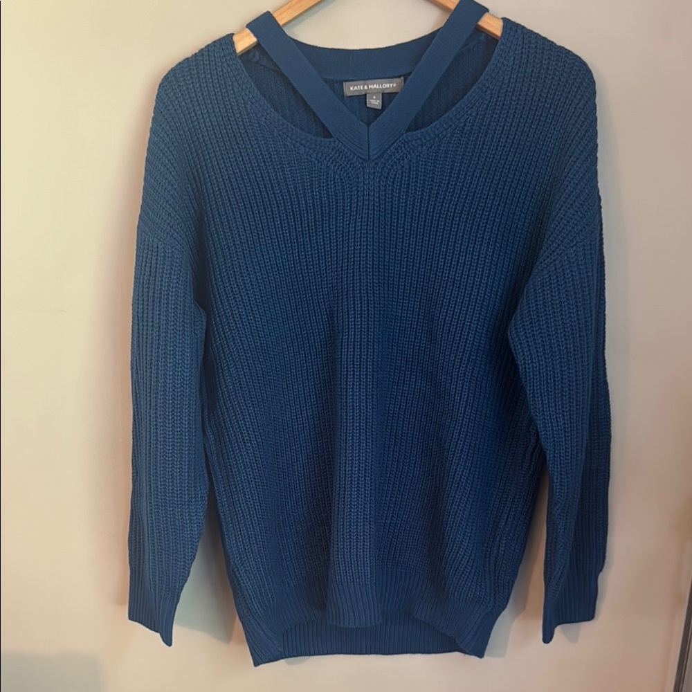 Kate and Mallory Blue Oversized Sweater Size Small